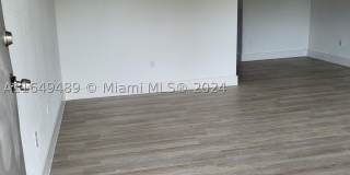 14100 NW 6th Ct Gallery 6