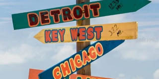 333 THE ESPLANADE N Gallery 21