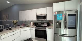 7738 W 34th Lane 15-201, Hialeah, FL 33018 Gallery 3