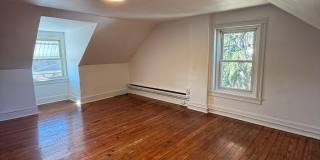 33 E 4TH Street Gallery 16