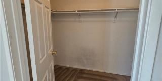 73432 Friendy Avenue Gallery 25