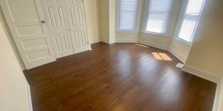 Newly Renovated 4BED 1.5BTH / Stainless Steel Appliances & Washer/Dryer Hookup! Gallery 4