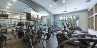 Lake's Edge Apartments Gallery 34