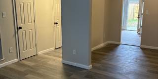 813 S Grosvenor Ct Gallery 40