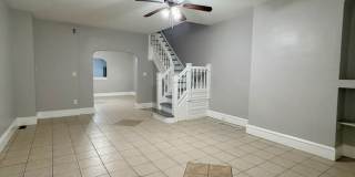 Spacious 4-Bedroom Paschall Rental with Large Backyard Gallery 1