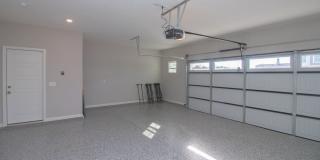 Like New Luxury Townhome! 3 BR, 2.5 BA, 2 Car Garage, Pool, Dog Park, and More! Gallery 31