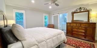 907 Tropic Drive Gallery 26