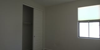 2090 S Dorsey Lane Gallery 29
