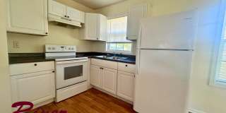 3-bedroom home with spacious yard for rent now! Gallery 9