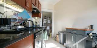 Charming 3 Bedroom-No Broker Fee Gallery 4