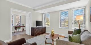 The Saratoga Gallery 8