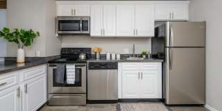 Aspen Chase & Alpine Commons Gallery 4