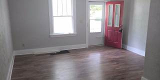 Spacious 4-Bedroom Home in Peoria — Dog-Friendly & Move-In Ready! Gallery 4