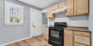 Three Bedroom One Bath House in Lorain Gallery 7