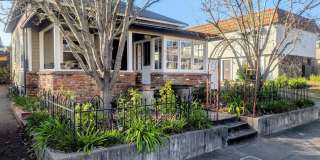 411 1st St Gallery 1