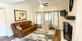 Beautiful 3 bed, 2.5 bath home for rent in the heart of Madison! Gallery 4