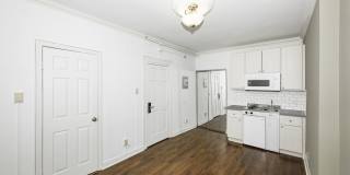 735 TAYLOR Apartments Gallery 6
