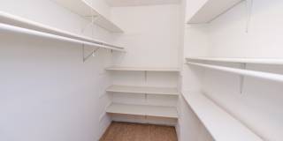 Chateau Montreal Gallery 46