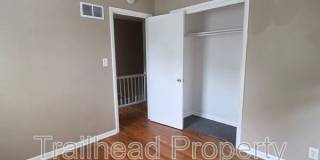 1223 N Cottage Gallery 6