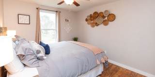 Spacious 4 Bedroom 3 Bath Home Gallery 13