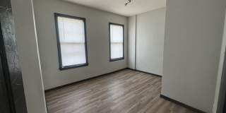 2429-2431 S 34th St Gallery 9