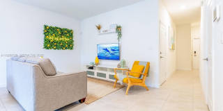 1156 SW 6th Ct Gallery 2