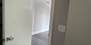 306 W Franklin Gallery 72