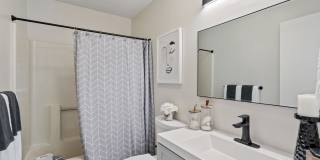 2555 Bradford Court Gallery 14