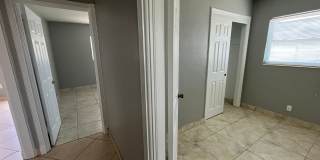 Welcome to 2154 Inner Cass, your ideal 2/1 home in Sarasota Gallery 22