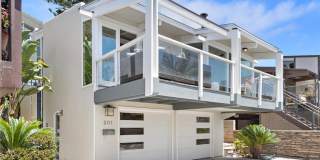 201 Nyes Place Gallery 11