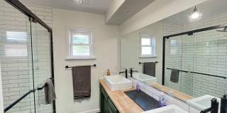 Bright and Clean home Great Central Location Bright and Clean home Great Central Location Gallery 13