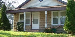 440 N. Earl Street - $1100/Month (inc min w/s/t) Gallery 1