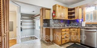 1839 Edgewood Avenue Gallery 42