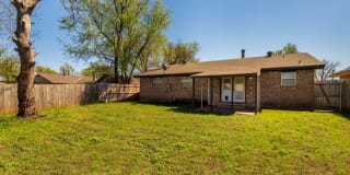 417 E Linden Ln Gallery 16