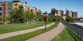 Riverview at Upper Landing Gallery 34