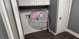 Large 4 Bedroom home close to ACU Gallery 19
