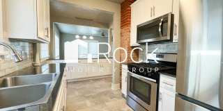 Must See 3 Bedroom/3 Bathroom Home near Edgemere Park Gallery 3