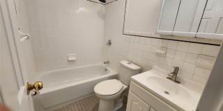 2087 Daly Avenue unit: 2 Gallery 4