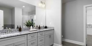 Riverwalk Grand Gallery 14