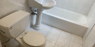 2200 W Foster Ave Gallery 15