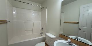 4 Bed 2 Bath Home in Waterbury Meadows Gallery 32