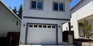 Beautiful Three Bedroom New Construction Home For Rent Gallery 1