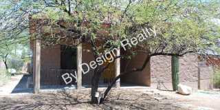 Mountain Ave 3 Bed 2 Bath Home - Contemporary Block Construction Gallery 3