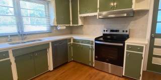 PRE-LEASE JULY 15th! - Adorable 4 bedroom 2.5 bath house in Athens, Ga. Gallery 6