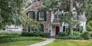 645 ARLINGTON Street Gallery 1