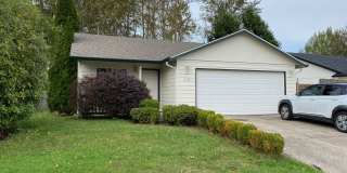 Charming Remodeled Battle Ground Home on Greenbelt - 2104 SW 7th St Gallery 1