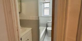 515 Williams Avenue Gallery 10