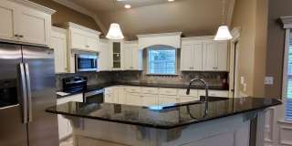 Southern Charm meets Modern Comfort: Exquisite 4-Bedroom Rental Home in Hahira, Georgia Gallery 7
