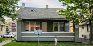 4bed/2bath House right Downtown!! Gallery 1