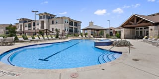 Sadler House Luxury Apartment Homes Gallery 18